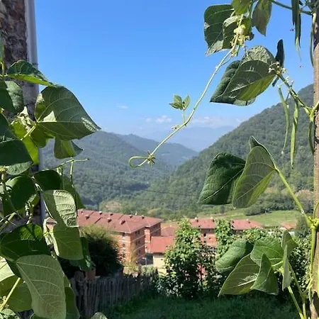 シャレー El Balcon De Urbies ミエレス