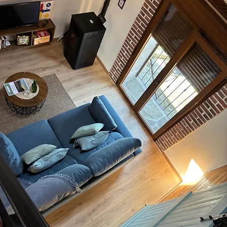 El Balcon De Urbies 木屋